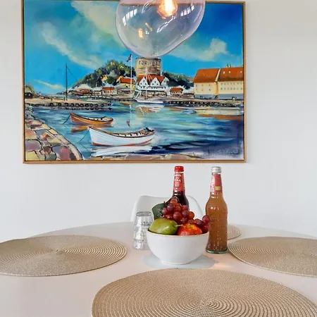 Carola - 1km From The Sea By Interhome