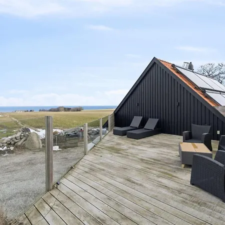 Carola - 1km From The Sea By Interhome *