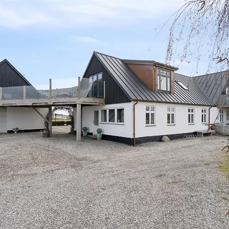 Carola - 1km From The Sea By Interhome * Svaneke